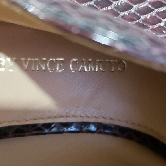 Vince Camuto Snake Print Bootie Women's 8.5M Wine Leather Carolena - Picture 11 of 12